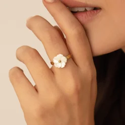 Femme Luzaka Bagues<Bague Fleur nacre acier doré or