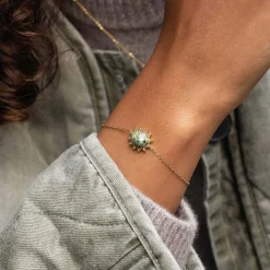 Femme Luzaka Bracelets<Bracelet Lyka acier doré or pierre Pin Africian