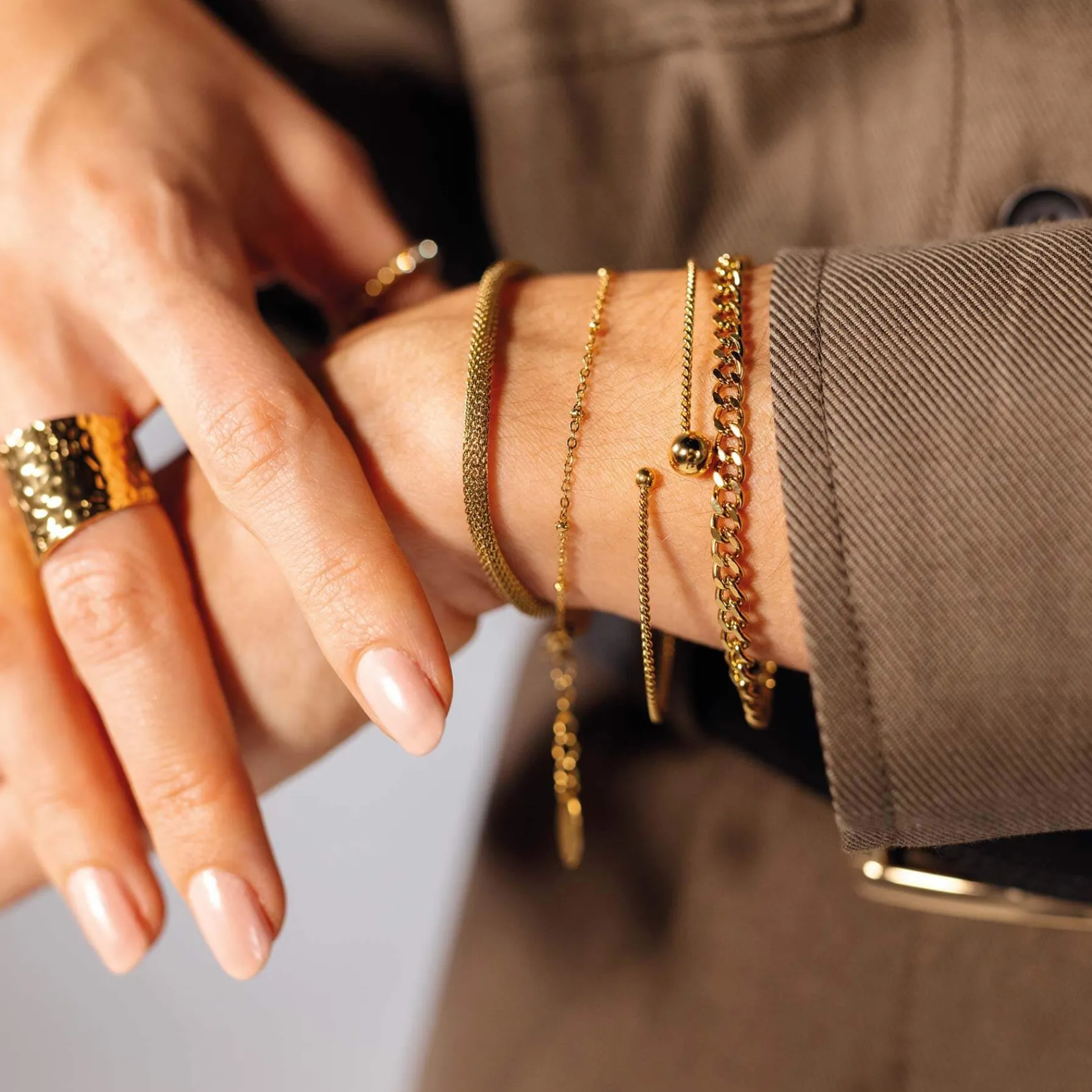 Femme Luzaka Bracelets<Jonc Asio acier doré or